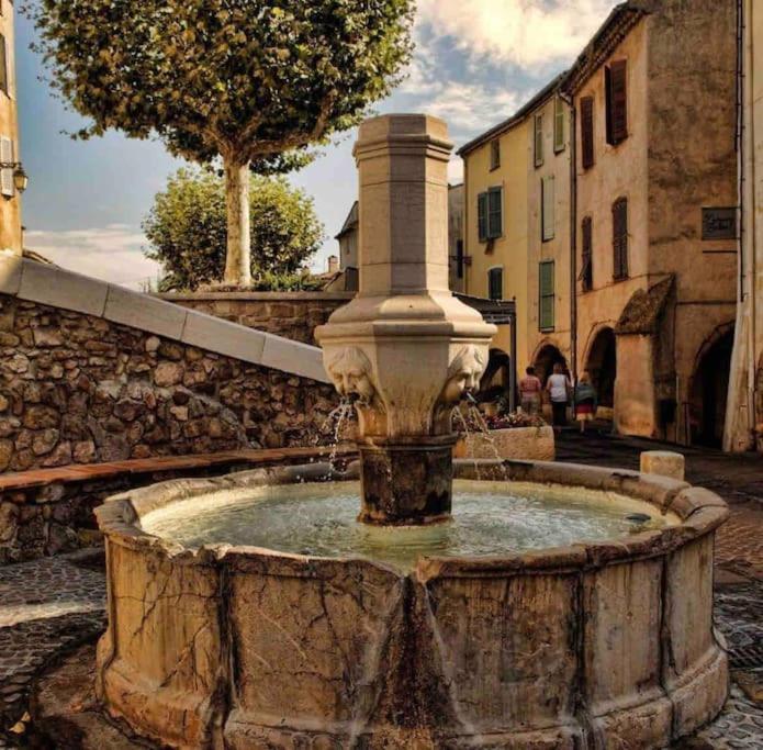 Villa Alisa Avec Piscine Privee Roquebrune-sur-Argens Eksteriør bilde